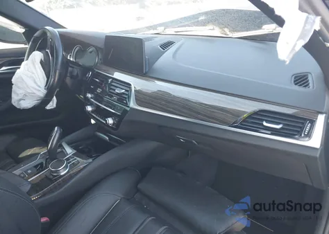 2018 BMW 530I z USA, uszkodzony, nr VIN WBAJA5C54JWA36715